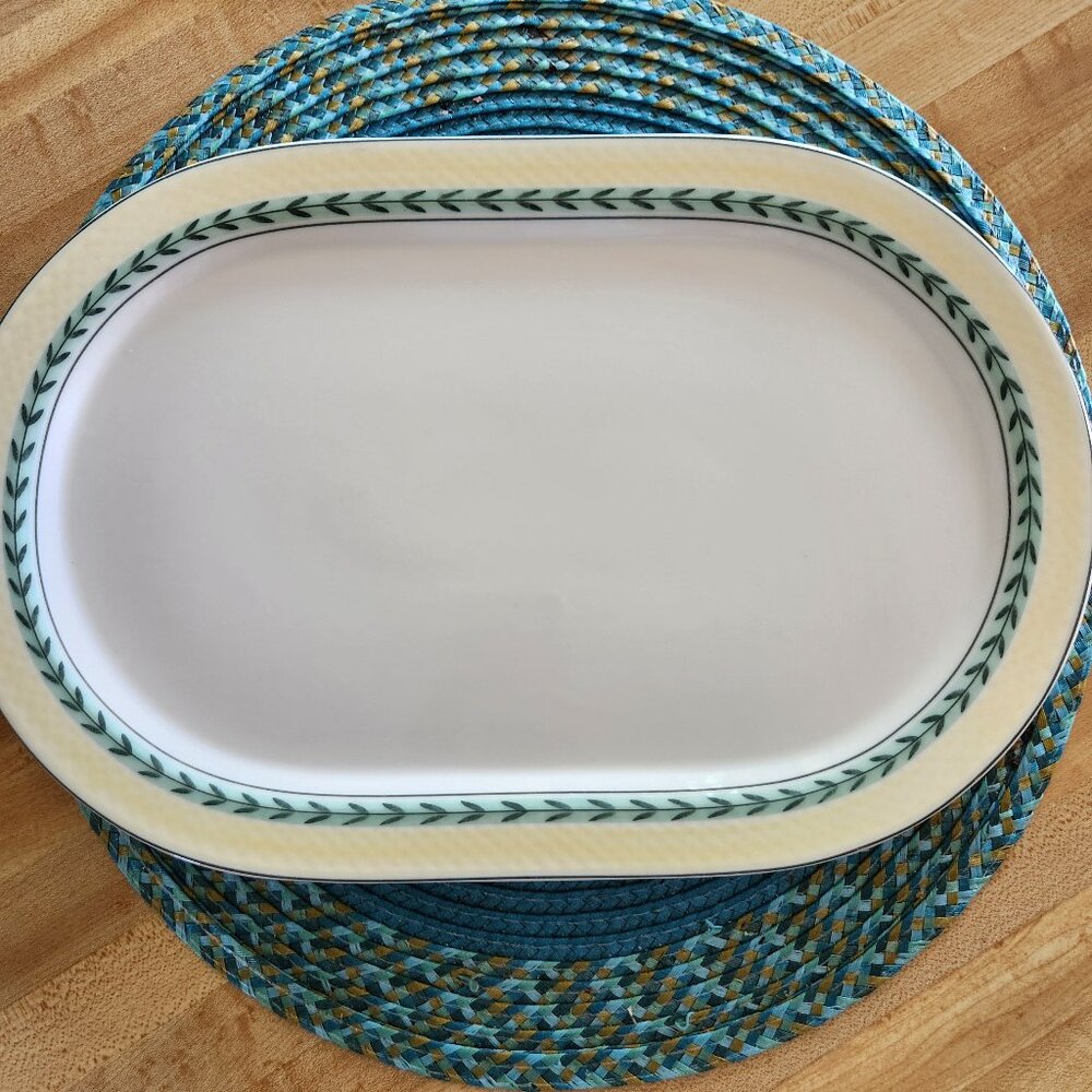 Villeroy & Boch Maintenon 14" Oval Platter Yellow and Green